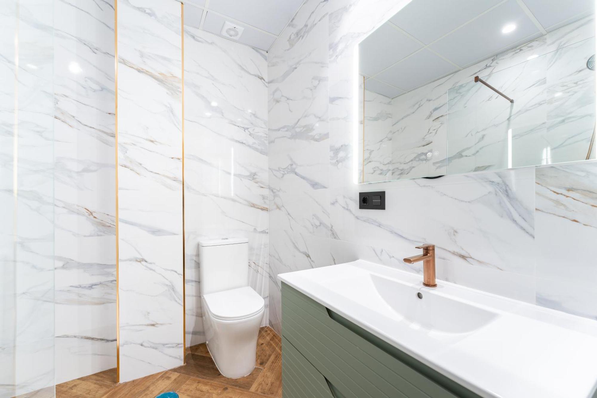 Luxury Capuchinos Apartamento *